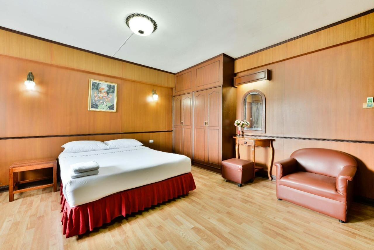 Nice Palace Hotel Bangkok Extérieur photo